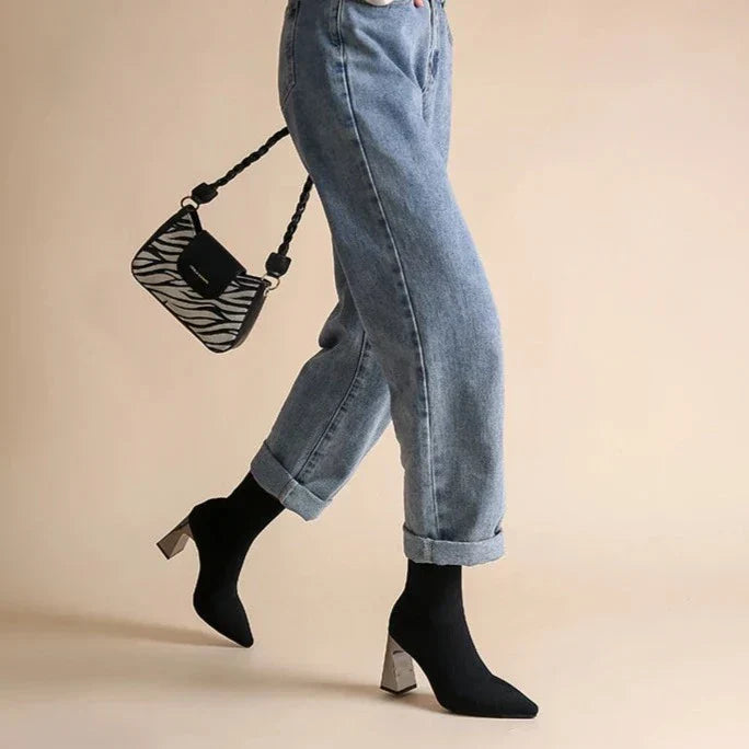 מגפון עקב אלסטי- ג׳וסלין