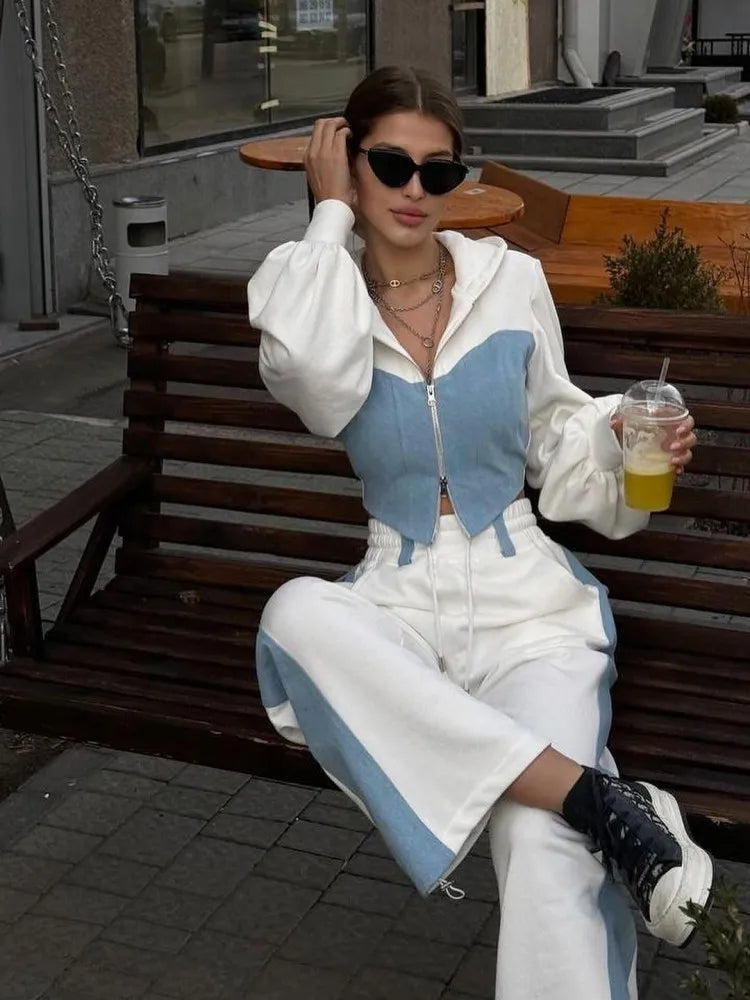 חליפת מעצבים - מון