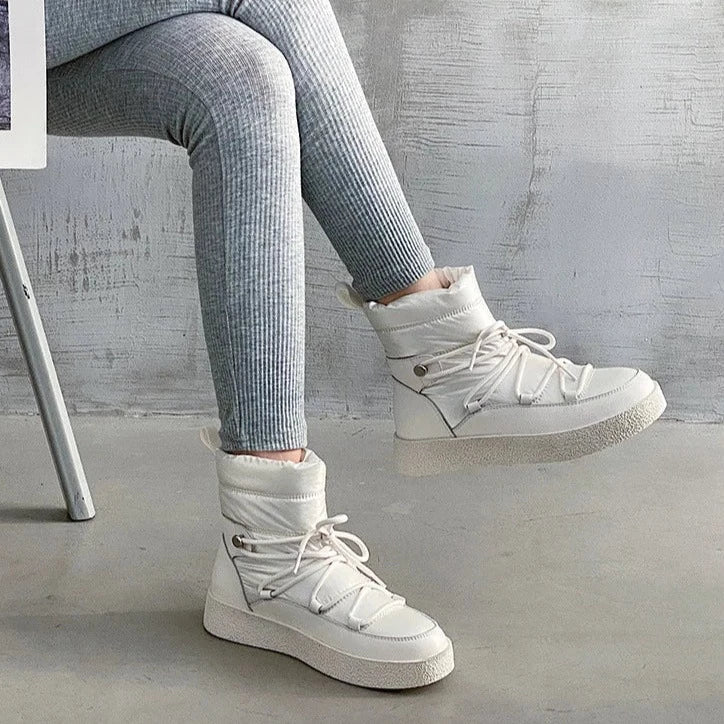 מגפון שלג בשילוב עור אמיתי- קאמליה