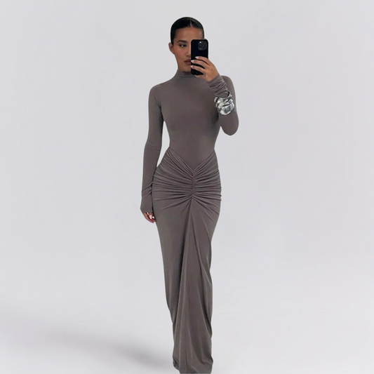 שמלת ערב צנועה - שיר