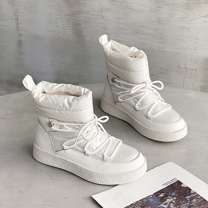 מגפון שלג בשילוב עור אמיתי- קאמליה