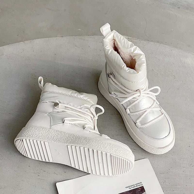 מגפון שלג בשילוב עור אמיתי- קאמליה